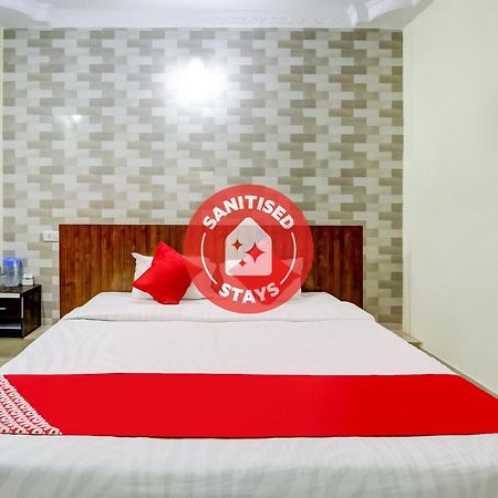 โอโย 71936 โฮเทล พัทรี อินน์ แอนด์ ยาตรี นิวาส Hotel จาบัลปูร์ ภายนอก รูปภาพ