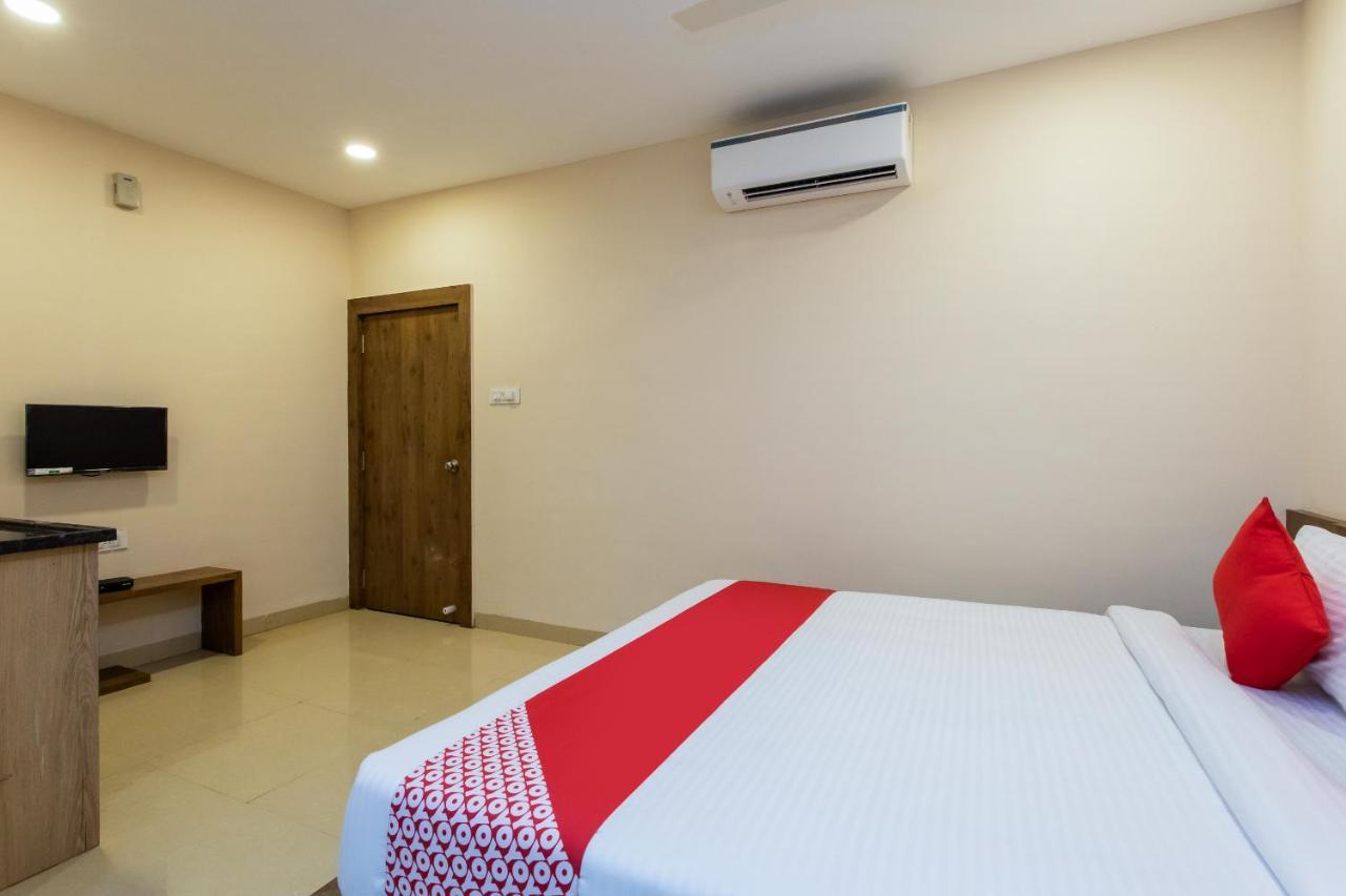 โอโย 71936 โฮเทล พัทรี อินน์ แอนด์ ยาตรี นิวาส Hotel จาบัลปูร์ ภายนอก รูปภาพ