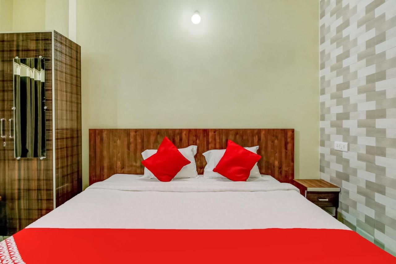 โอโย 71936 โฮเทล พัทรี อินน์ แอนด์ ยาตรี นิวาส Hotel จาบัลปูร์ ภายนอก รูปภาพ